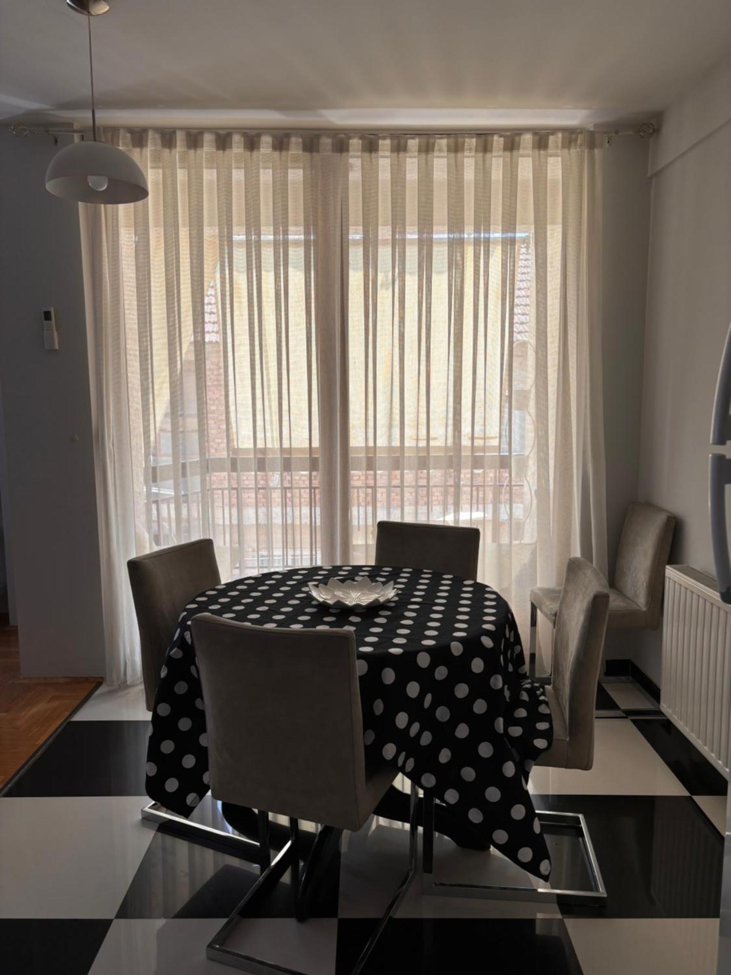 Cozy City Center Apartment Prizren Exteriör bild