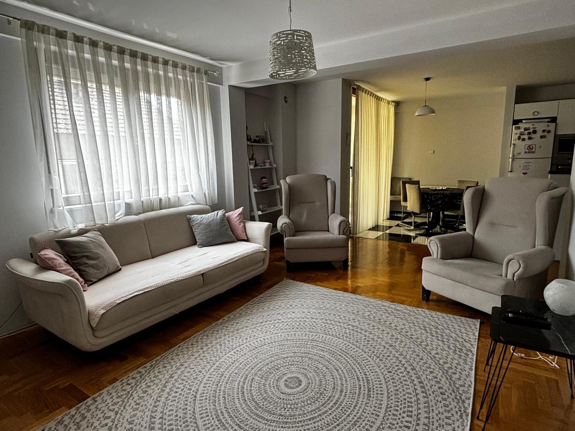 Cozy City Center Apartment Prizren Exteriör bild
